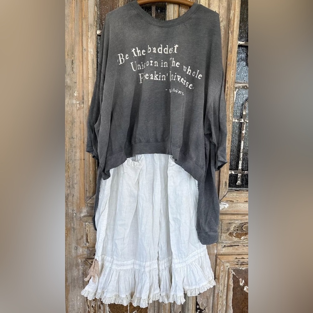 Gorgeous Vintage Magnolia Pearl Linen & Lace Bloomers